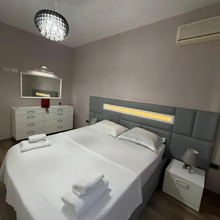 Chic Pazari I Ri New Bazaar Apartamento *