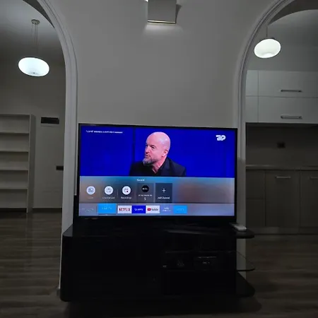 Chic Pazari I Ri New Bazaar * ティラナ