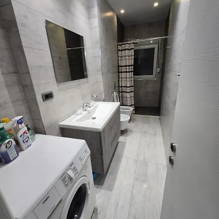 アパート Chic Pazari I Ri New Bazaar *