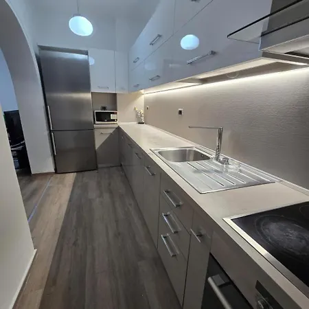 Apartment Chic Pazari I Ri New Bazaar Tirana