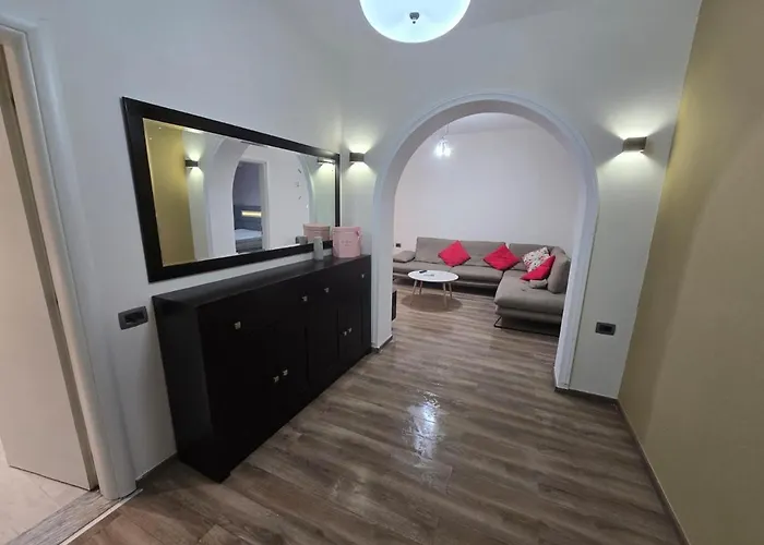 Appartamento Chic Pazari I Ri New Bazaar