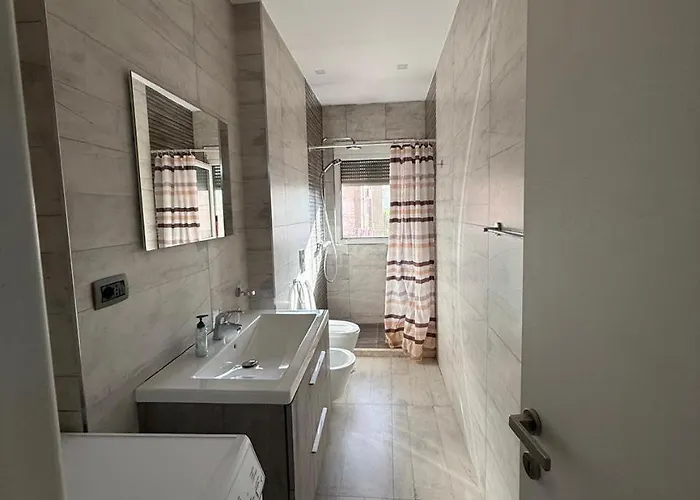 Appartamento Chic Pazari I Ri New Bazaar