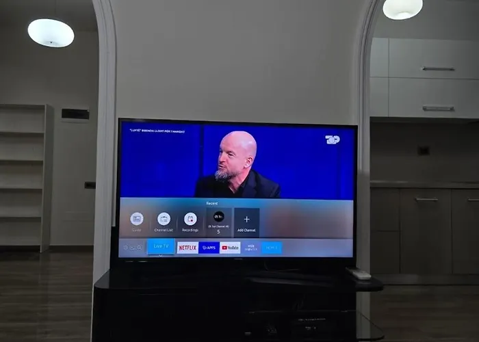 Chic Pazari I Ri New Bazaar * Tirana